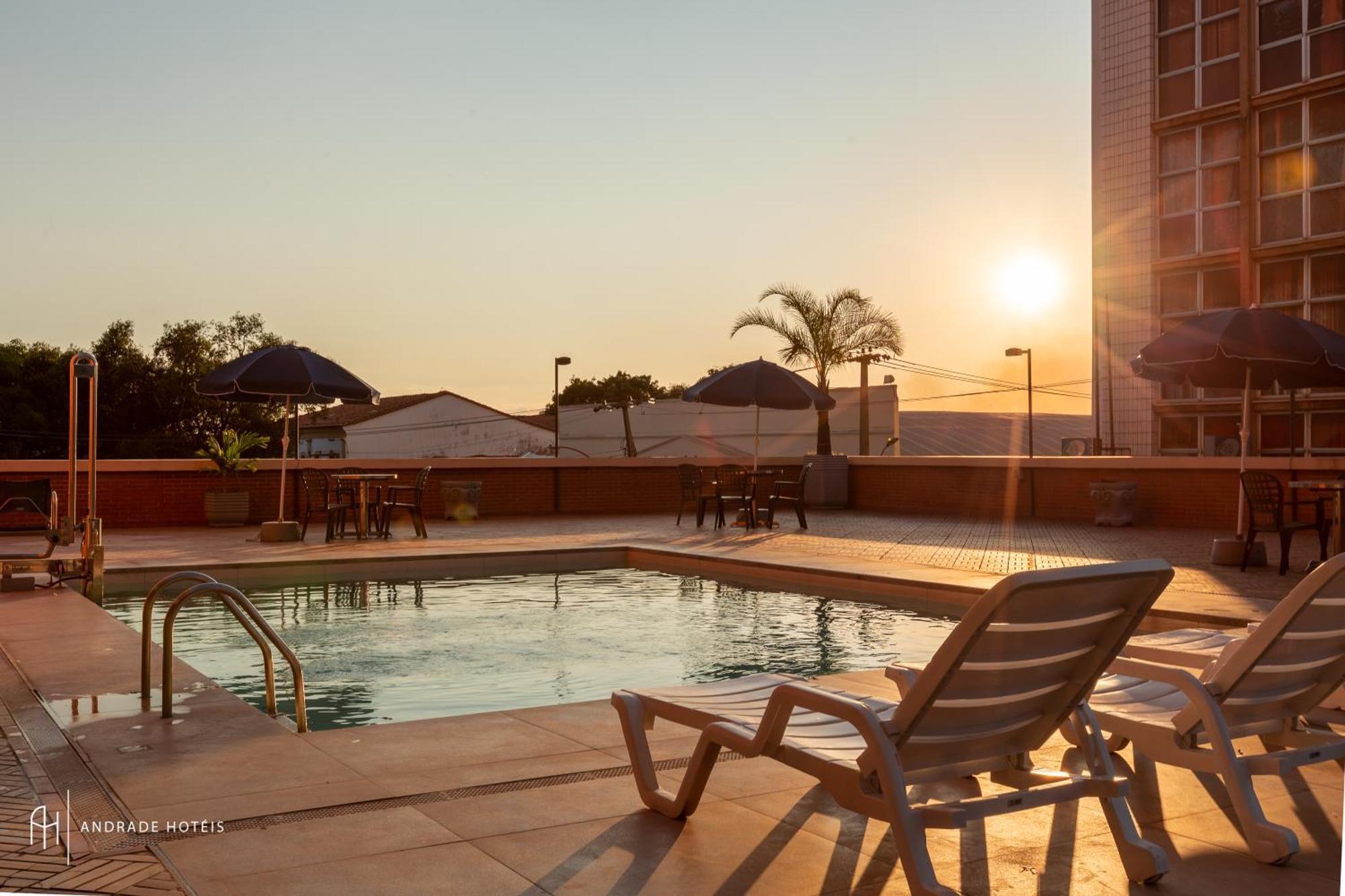 Rede Andrade Luxor Hotel Терезина Екстериор снимка